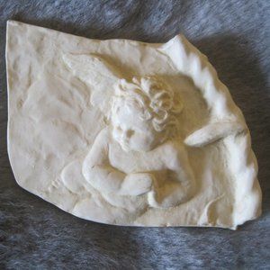 HEN FEATHERS 3D CHERUB ANGEL WALL PLAQUE 4" X 3"